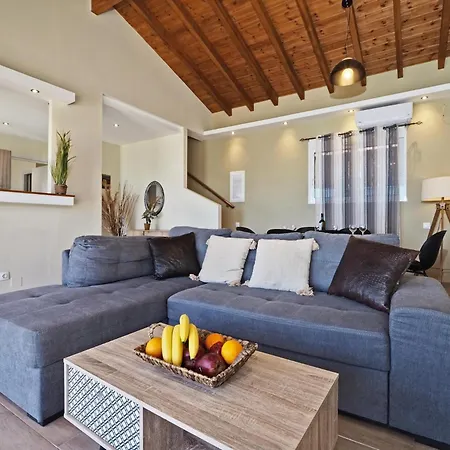 Sun Mare Villa *