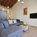 Sun Mare Villa *