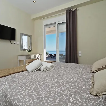 Villa Sun Mare By Vintage Travel *